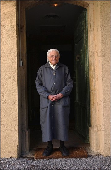 11/00/2002. EXCLUSIVE: Sister Emmanuelle in her retirment home in Var.