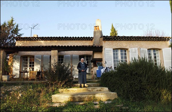 11/00/2002. EXCLUSIVE: Sister Emmanuelle in her retirment home in Var.