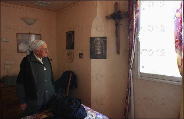 11/00/2002. EXCLUSIVE: Sister Emmanuelle in her retirment home in Var.