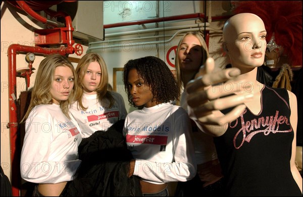 12/11/2002. Backstage during the Karin Models New Generation Contest 2002