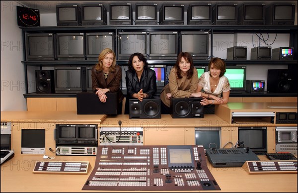 12/00/2002. Female French TV producers.