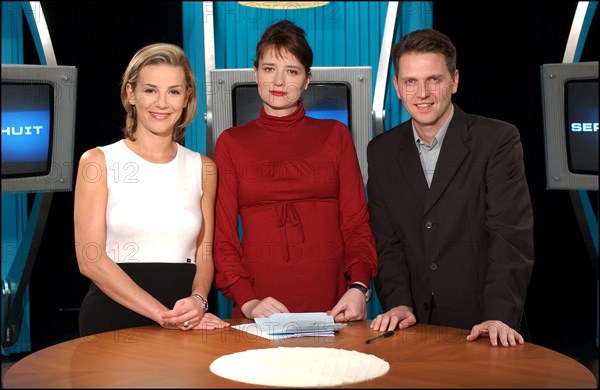 12/00/2002. Female French TV producers.