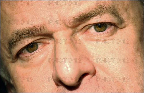 02/00/2003. EXCLUSIVE: Close-up Paul-Loup Sulitzer.