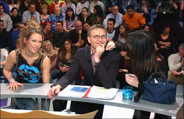 03/00/2003. - Tv show "On a tout essaye meme le prime"