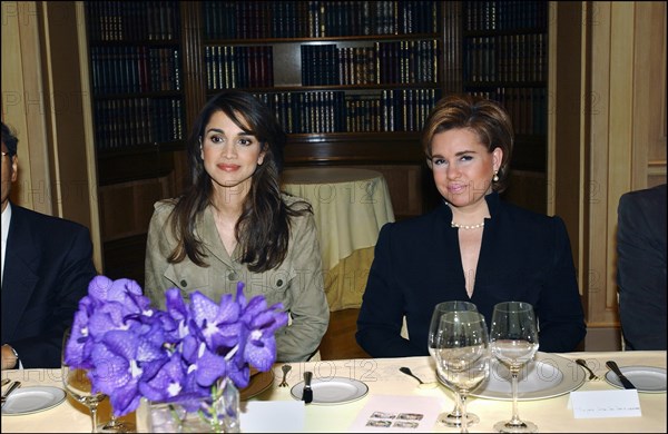 03/10/2003. Queen Rania of Jordan and Grand Duchess Maria Teresa of Luxembourg visit the UNESCO in Paris