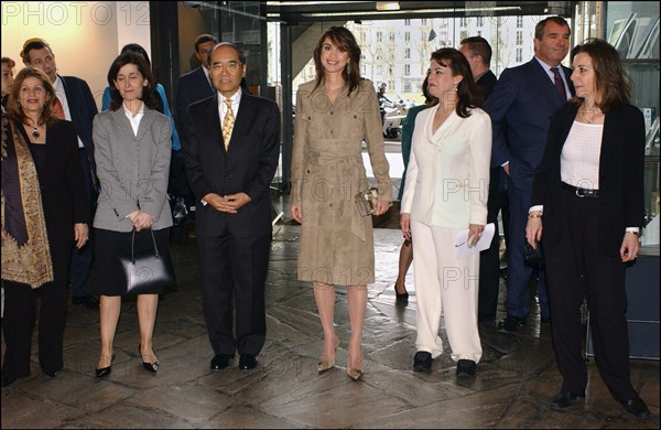 03/10/2003. Queen Rania of Jordan and Grand Duchess Maria Teresa of Luxembourg visit the UNESCO in Paris