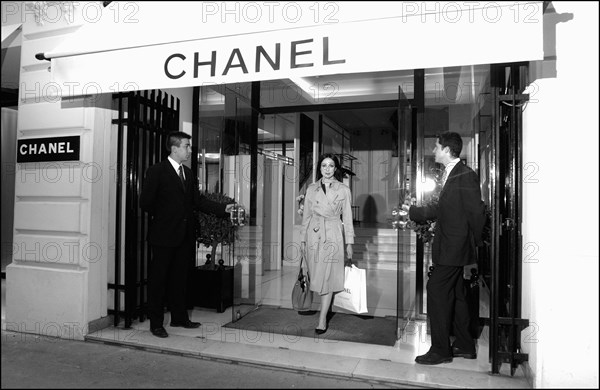 05/00/2003. EXCLUSIVE Elsa Zylberstein tries gowns on at Chanel's before the 56th Cannes Film