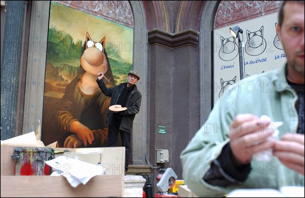 10/24/2003. Belgian cartoonist and TV host Phillipe Geluck's art exhibit at the Beaux-Arts, Paris : a first for any comic strip artist.