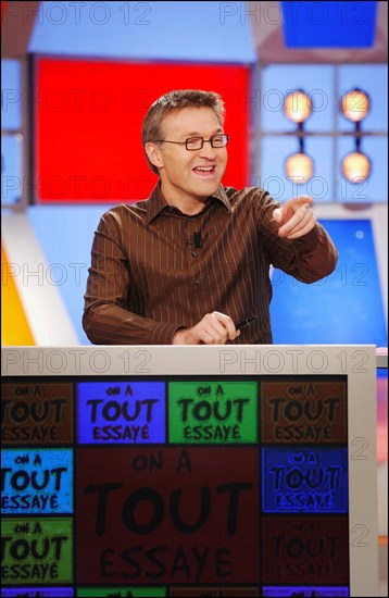 11/10/2003. Tv show "On a tout essaye" with Laurent Ruquier.