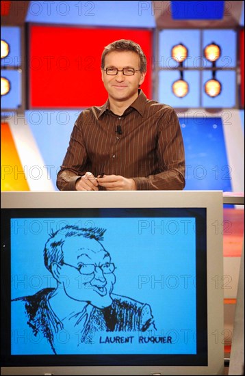 11/10/2003. Tv show "On a tout essaye" with Laurent Ruquier.