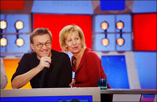 11/10/2003. Tv show "On a tout essaye" with Laurent Ruquier.
