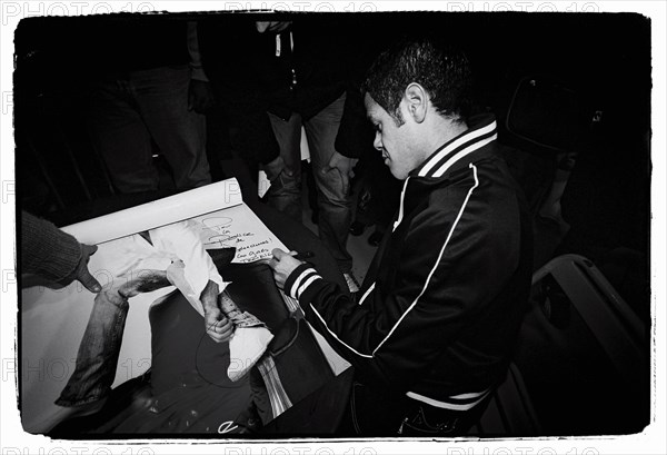 12/00/2003. EXCLUSIVE: On tour with Jamel Debbouze...