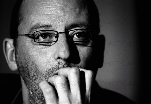 12/00/2003.  Close-up of French actor Jean Reno.