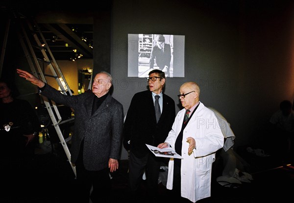 03/00/2004. Legendary fashion designer Yves Saint Laurent opens a museum dedicated to his past work