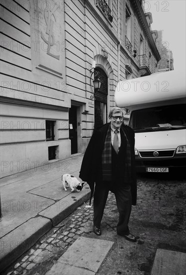 03/00/2004. Legendary fashion designer Yves Saint Laurent opens a museum dedicated to his past work