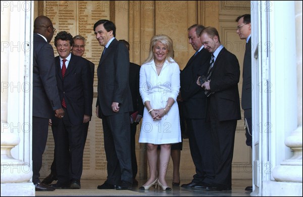 04/01/2004. Francois Fillon hands over his power to Jean-Louis Borloo new as Minister for Employment, Labor and Social Cohesion.