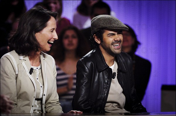 04/11/2006. Segolene Royal on Canal Plus talk show "Le Grand Journal."