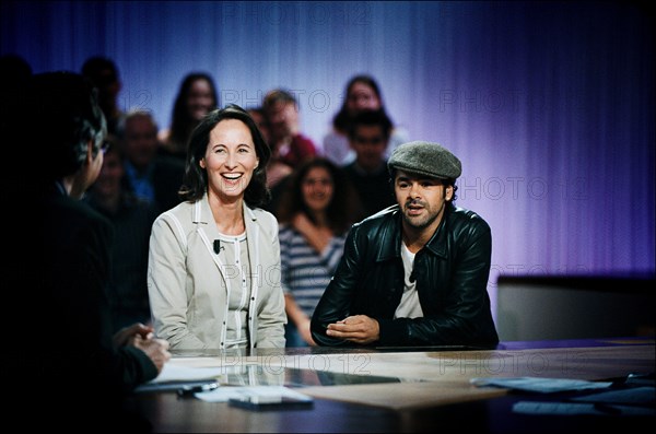 04/11/2006. Segolene Royal on Canal Plus talk show "Le Grand Journal."