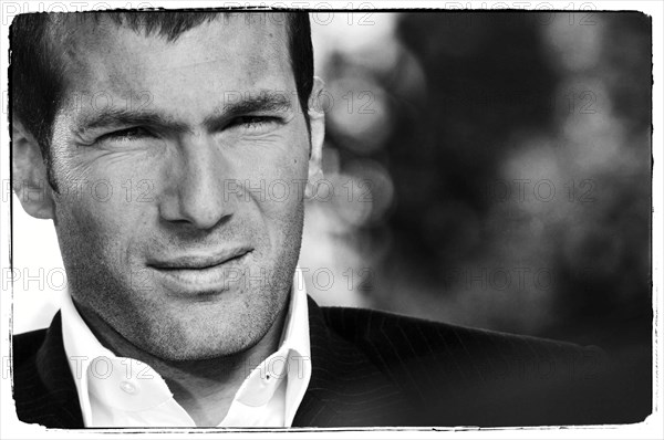 01/04/2004.  Close-up French soccer Zinedine Zidane