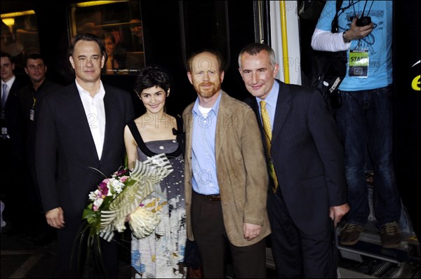 05/16/2006. Arrival of Da Vinci Code crew at Cannes rail station.