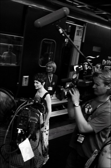 05/16/2006. Arrival of Da Vinci Code crew at Cannes rail station.