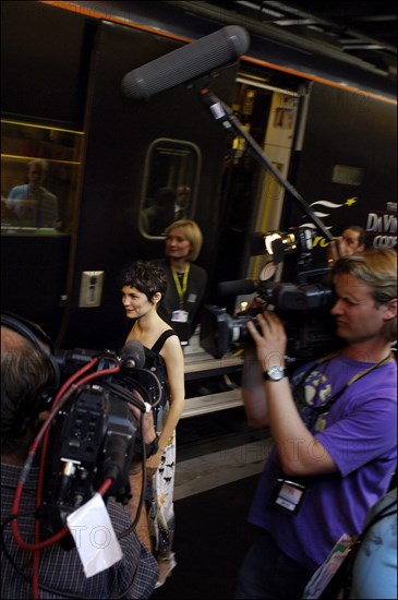 05/16/2006. Arrival of Da Vinci Code crew at Cannes rail station.