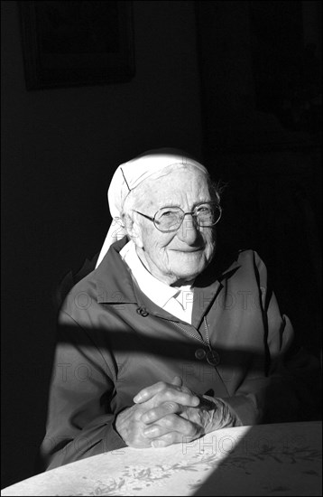 11/00/2002. EXCLUSIVE: Sister Emmanuelle in her retirment home in Var.