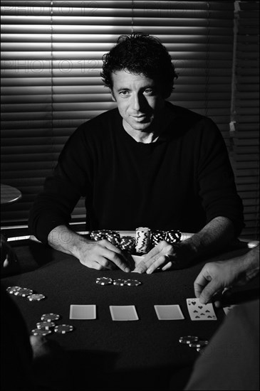 Patrick Bruel lors d'une partie de poker