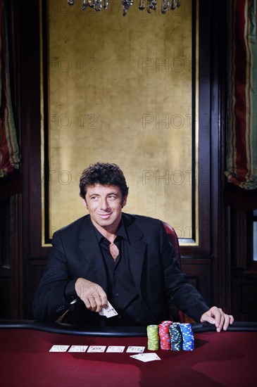 Patrick Bruel lors d'une partie de poker