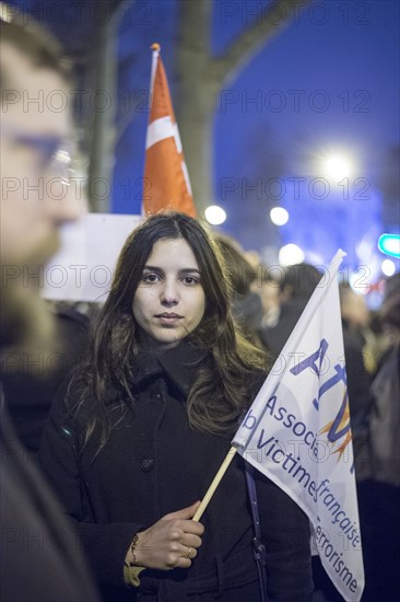 Manifestation de solidarité à l'égard du peuple danois devant l'ambassade du Danemark à Paris