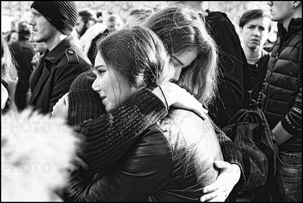 Hommage aux victimes des attentats du 13 novembre 2015 à Paris