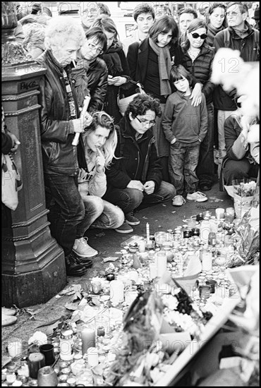 Tribute to Paris attacks victims, November 2015