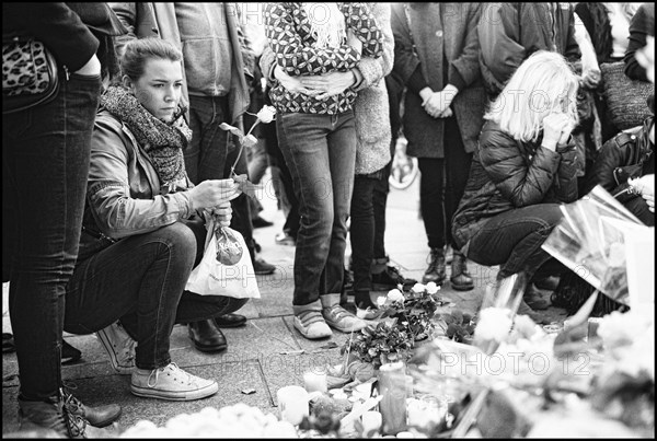 Tribute to Paris attacks victims, November 2015