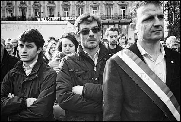 Hommage aux victimes des attentats du 13 novembre 2015 à Paris