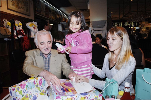 Charles Aznavour en famille à New York (2006)