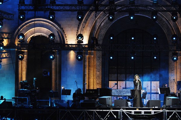 Concert de Charles Aznavour à Erevan (Arménie), le 30 septembre 2006