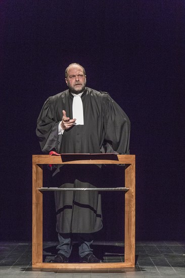 Eric Dupond Moretti en répétition au Théâtre de la Madeleine à Paris