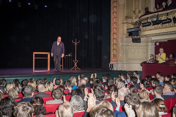 1ère du spectacle "Eric Dupond Moretti à la barre" au théâtre de la Madeleine