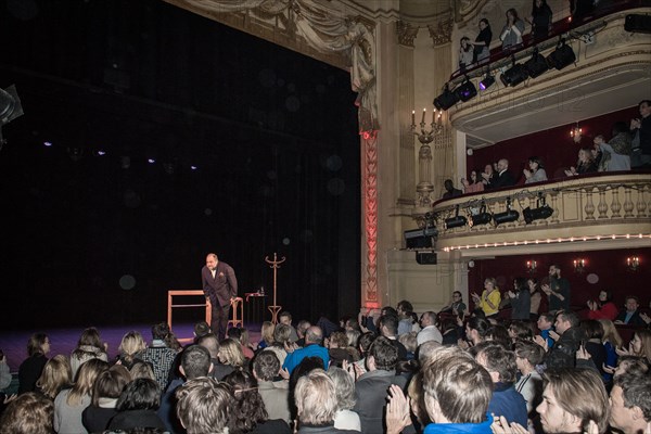 1ère du spectacle "Eric Dupond Moretti à la barre" au théâtre de la Madeleine