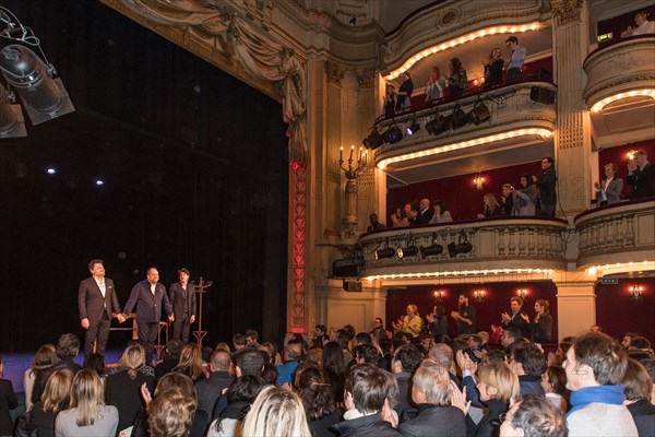 1ère du spectacle "Eric Dupond Moretti à la barre" au théâtre de la Madeleine

Philippe Lellouche
Hadrien Raccah