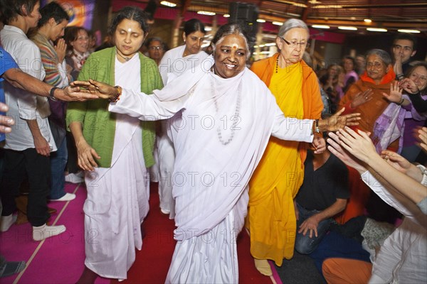 Mata Amritanandamayi