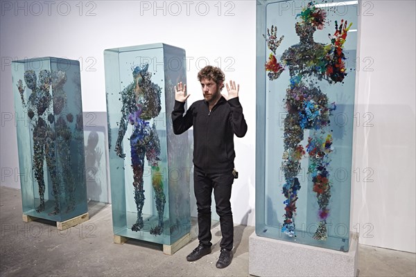 Dustin Yellin