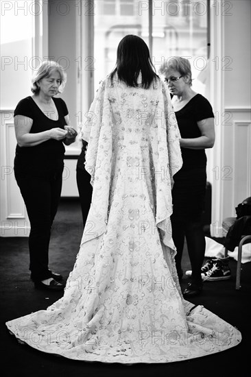 Coulisses du défilé Ralph & Russo 2015