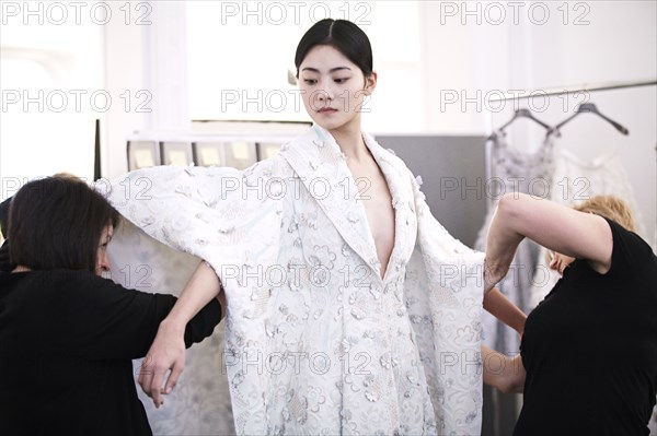 Coulisses du défilé Ralph & Russo 2015