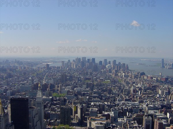 New-York (USA), Manhattan, Vue de l'Empire State Building, vers la pointe de Manhattan