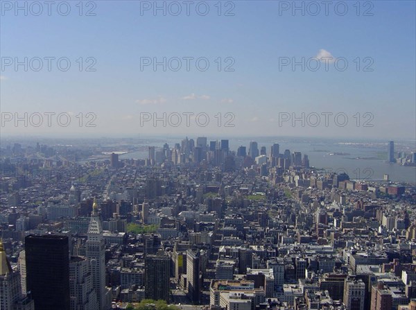 Vue depuis l'Empire State Building vers la pointe de Manhattan, New-York