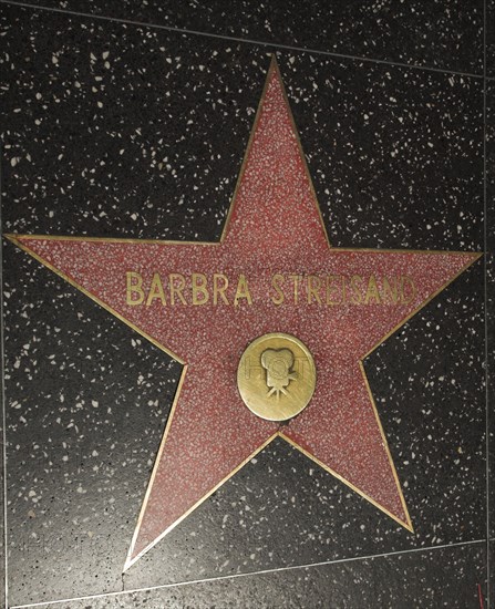 Hollywood Boulevard, Walk of Fame, stars / étoiles : Barbara Streisand
