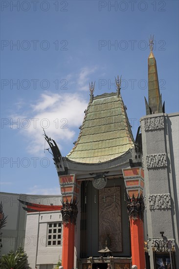 Grauman's Chinese Theatre, 6925 Hollywood Boulevard, Walk of Fame