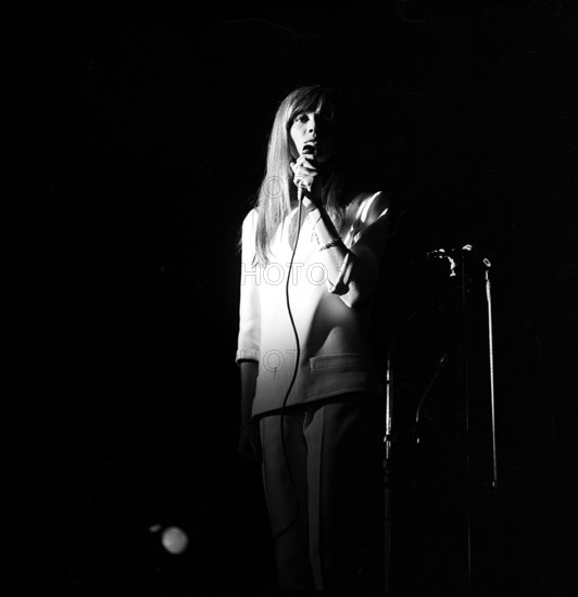 Françoise Hardy (1967)