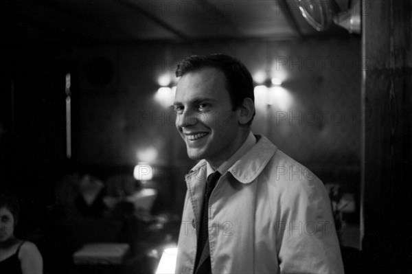 Jean-Louis Trintignant sur le tournage du film "Trans-Europ-Express"